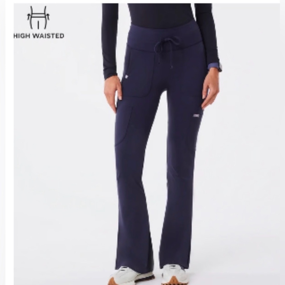 FIGS HIGH WAISTED SEVILLE FLARED LEGGINGS SMALL